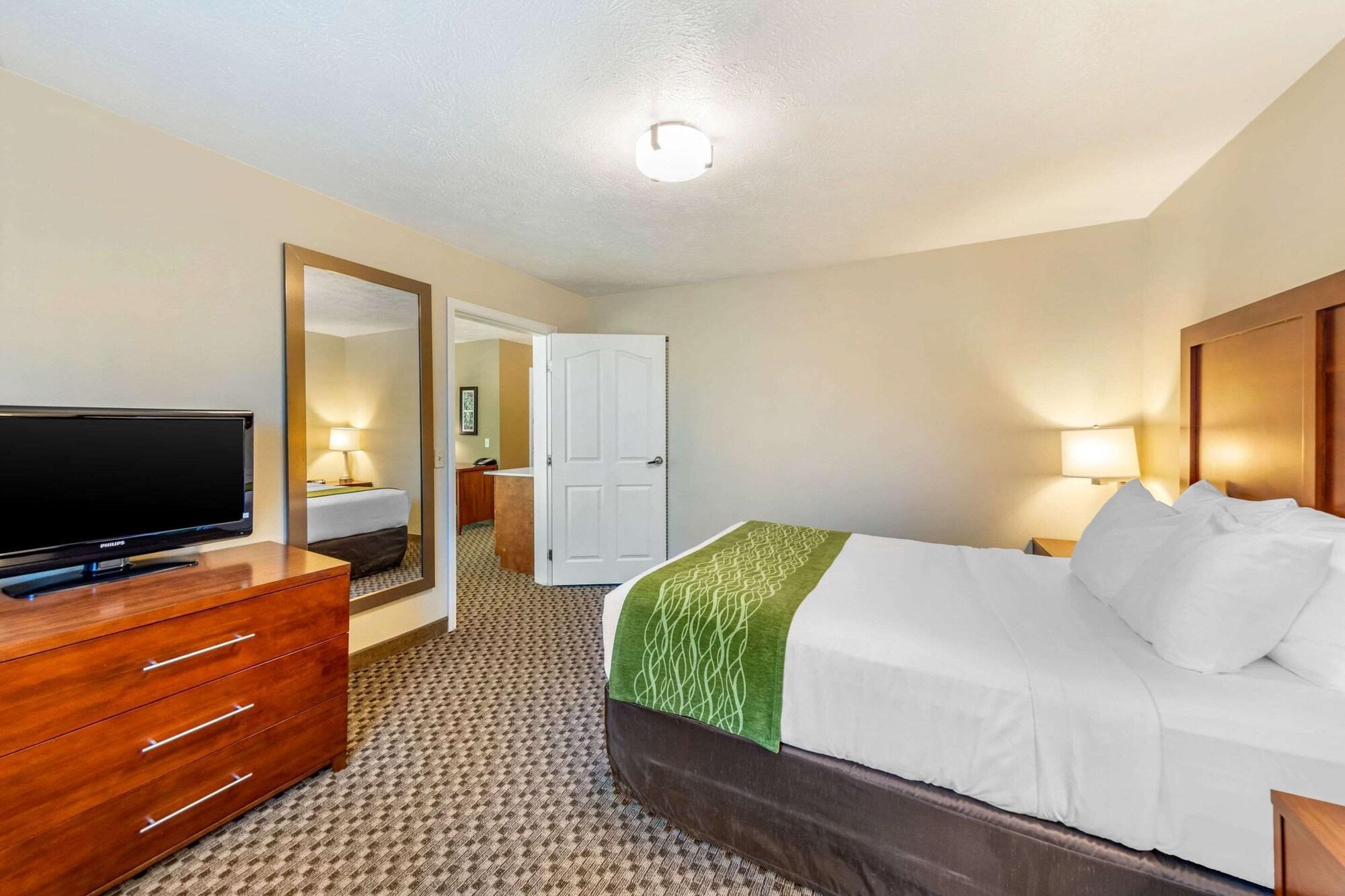 Comfort Inn & Suites Lancaster Antelope Valley Екстер'єр фото