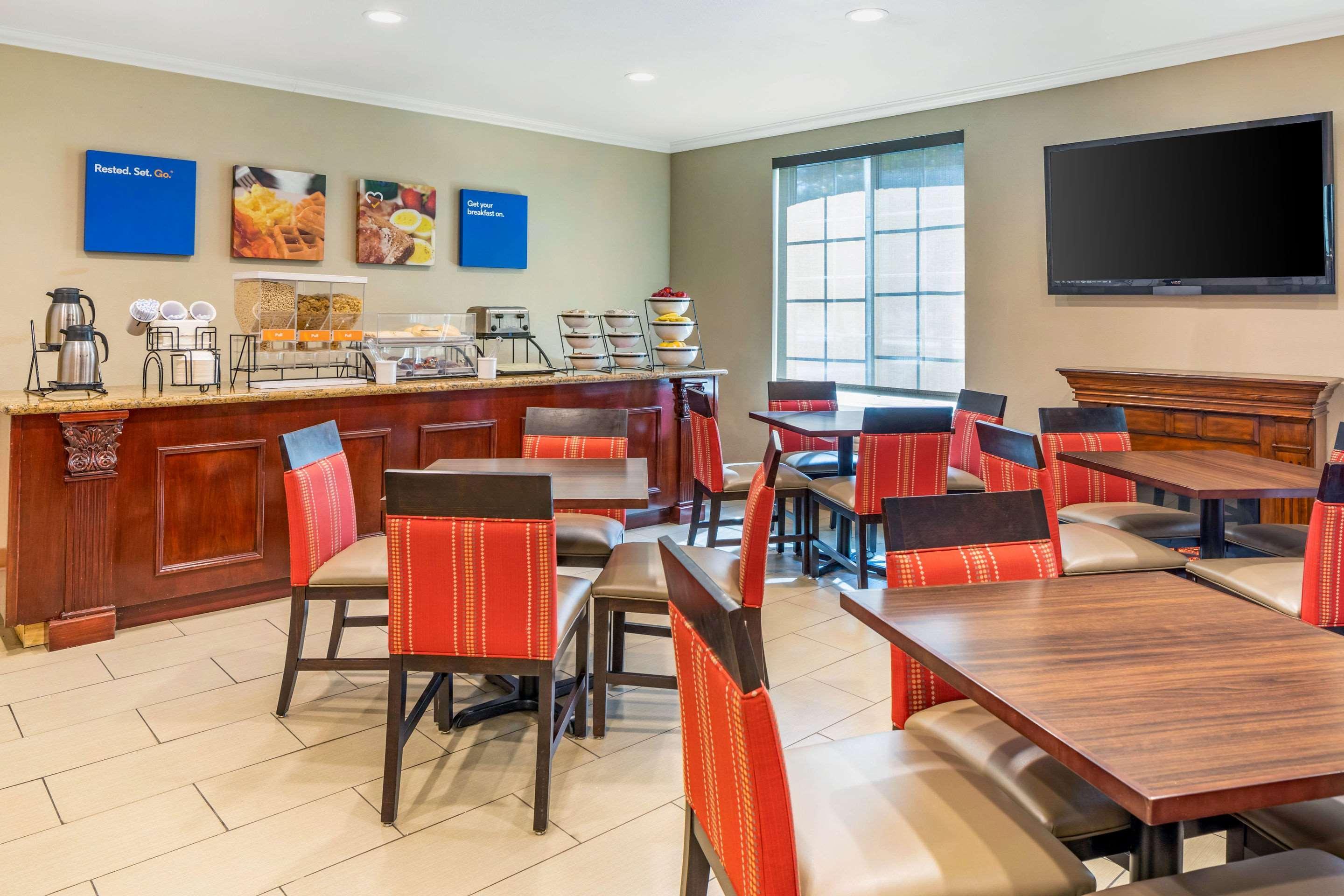 Comfort Inn & Suites Lancaster Antelope Valley Екстер'єр фото