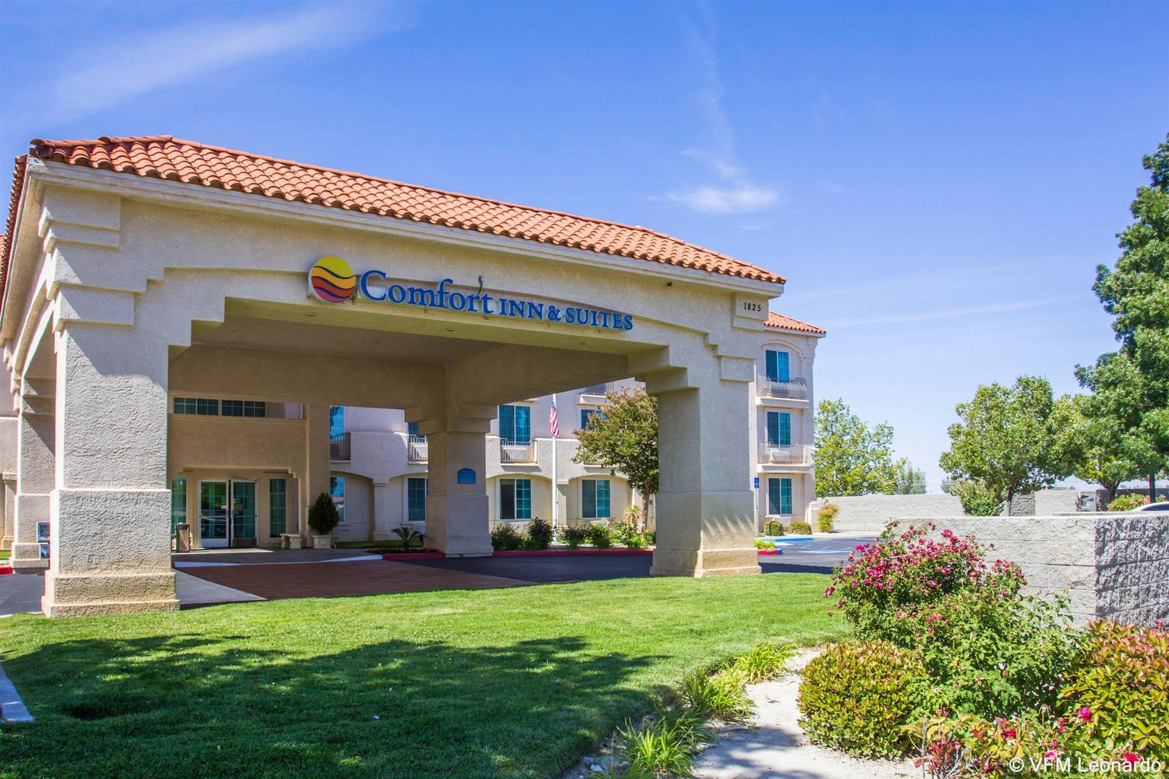 Comfort Inn & Suites Lancaster Antelope Valley Екстер'єр фото